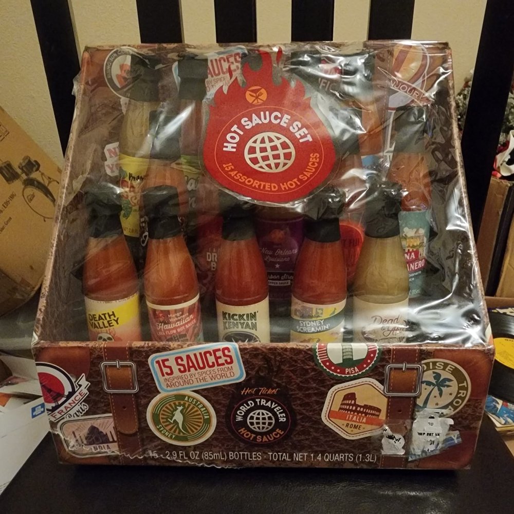 World Traveler Hot Sauce Set, 15 count